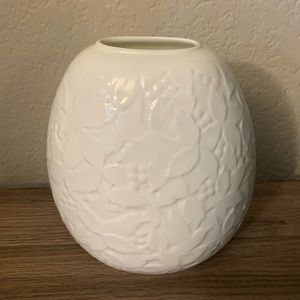 Narumi Bone China Vase
